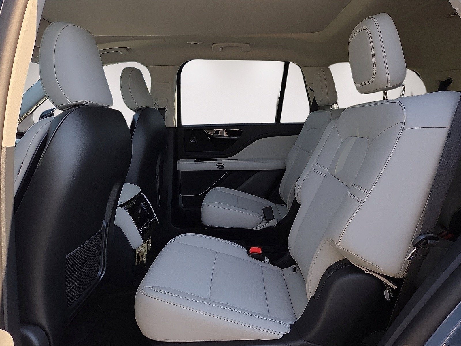 2027 Lincoln Aviator Premiere
