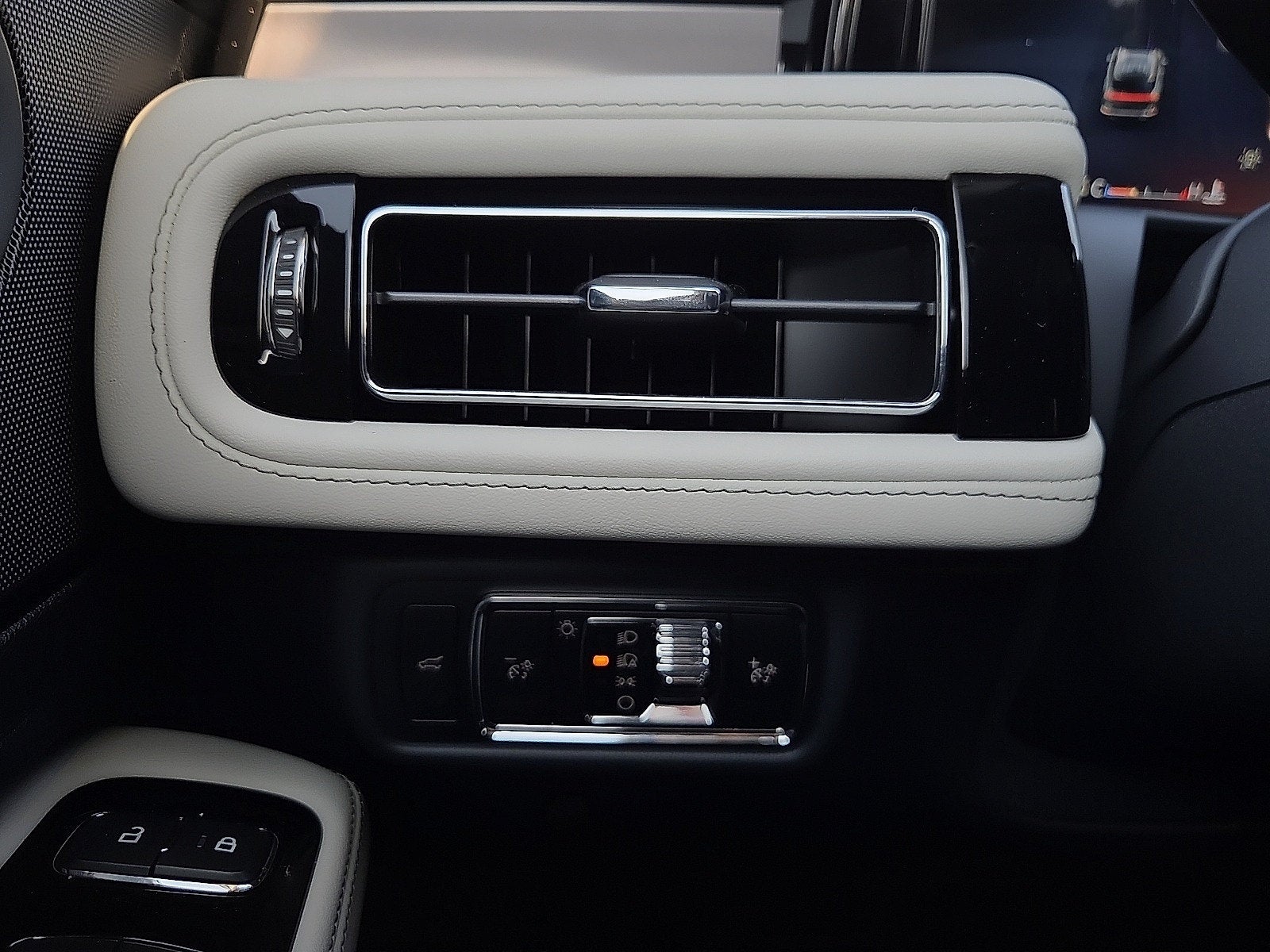 2027 Lincoln Aviator Premiere