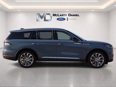 2027 Lincoln Aviator Premiere