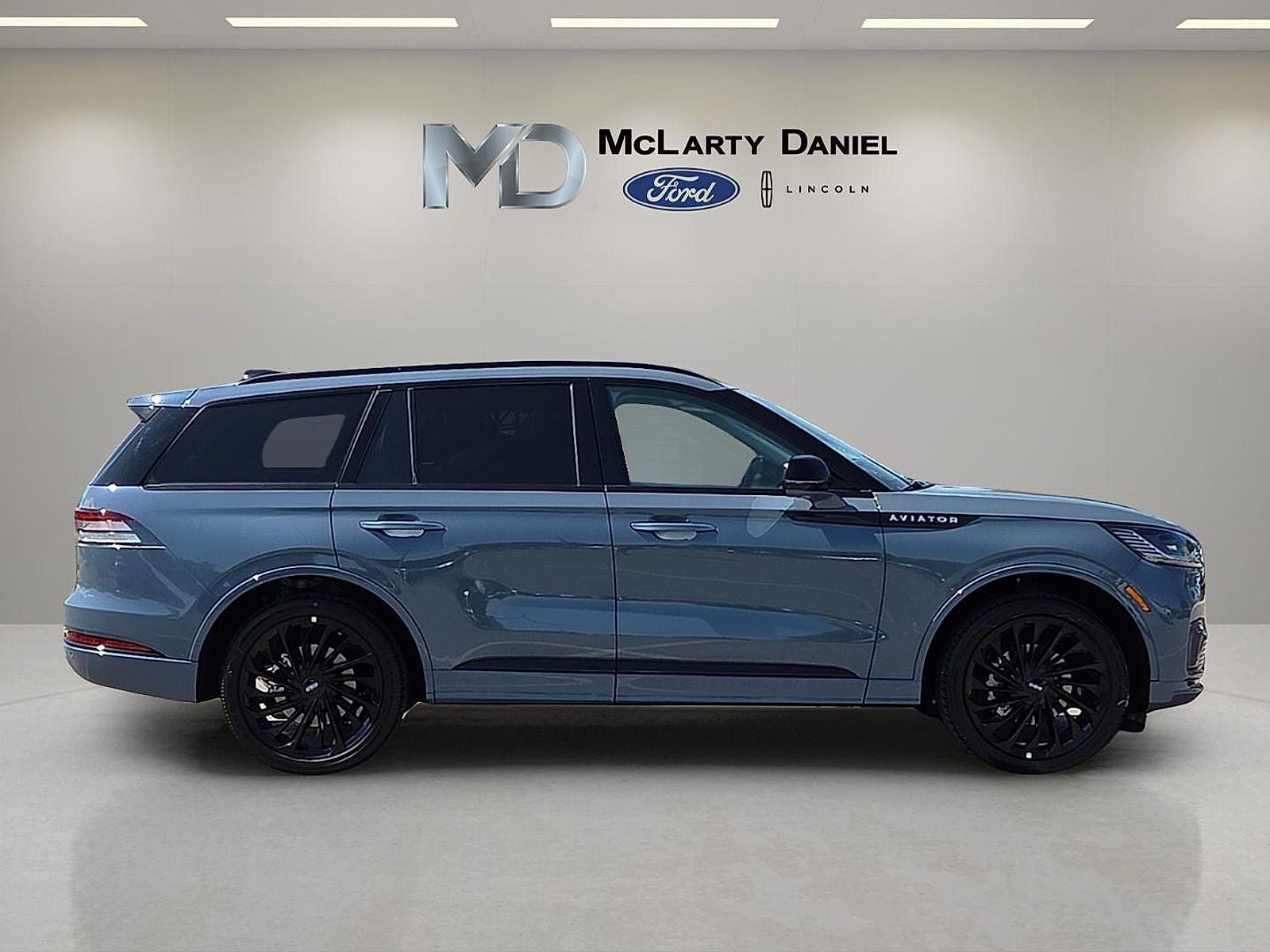 2026 Lincoln Aviator Reserve Premium