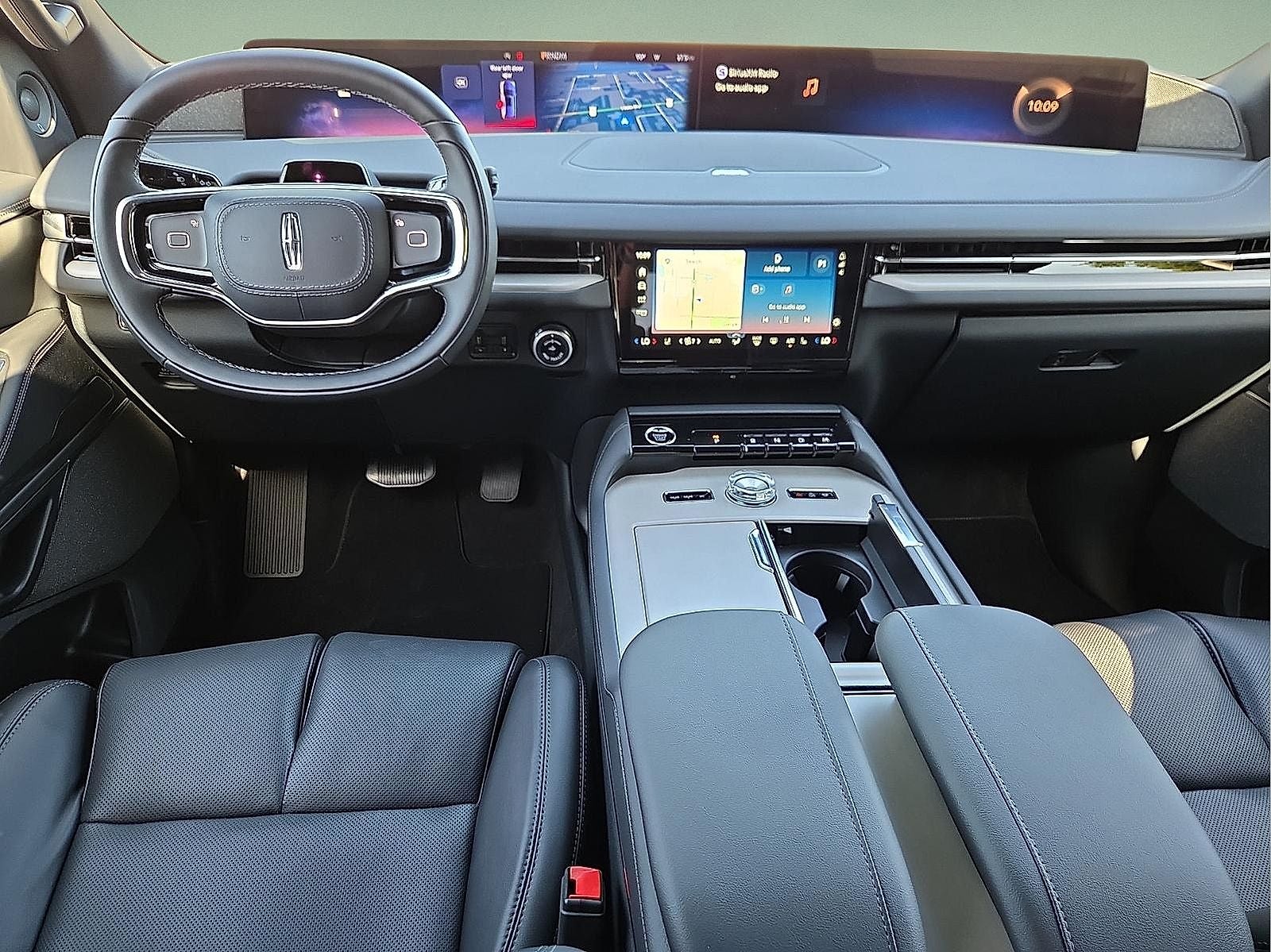 2027 Lincoln Navigator Reserve