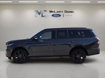 2027 Lincoln Navigator Reserve