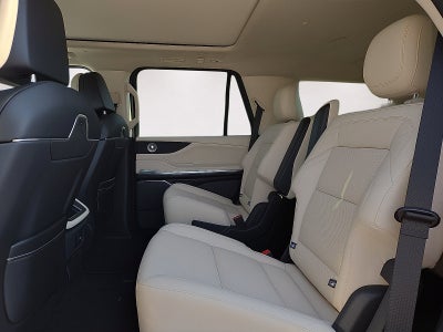 2027 Lincoln Navigator Reserve