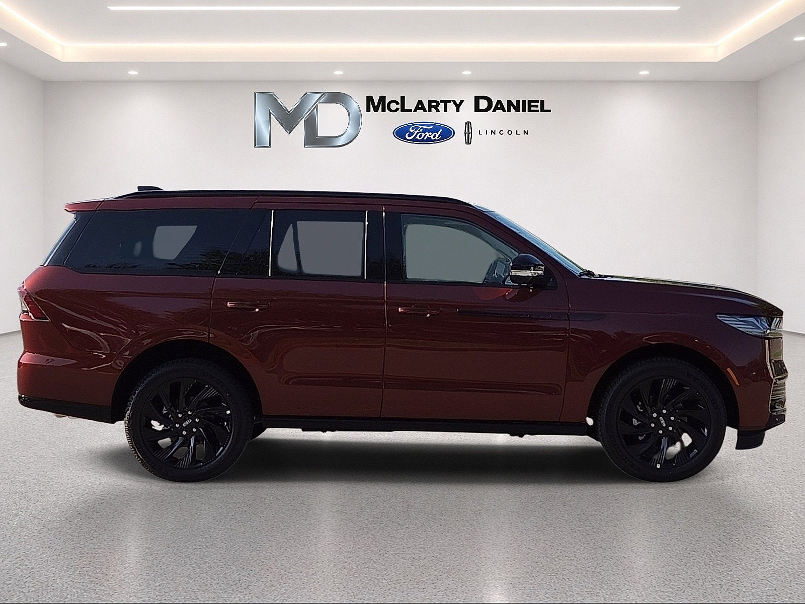 2027 Lincoln Navigator Reserve