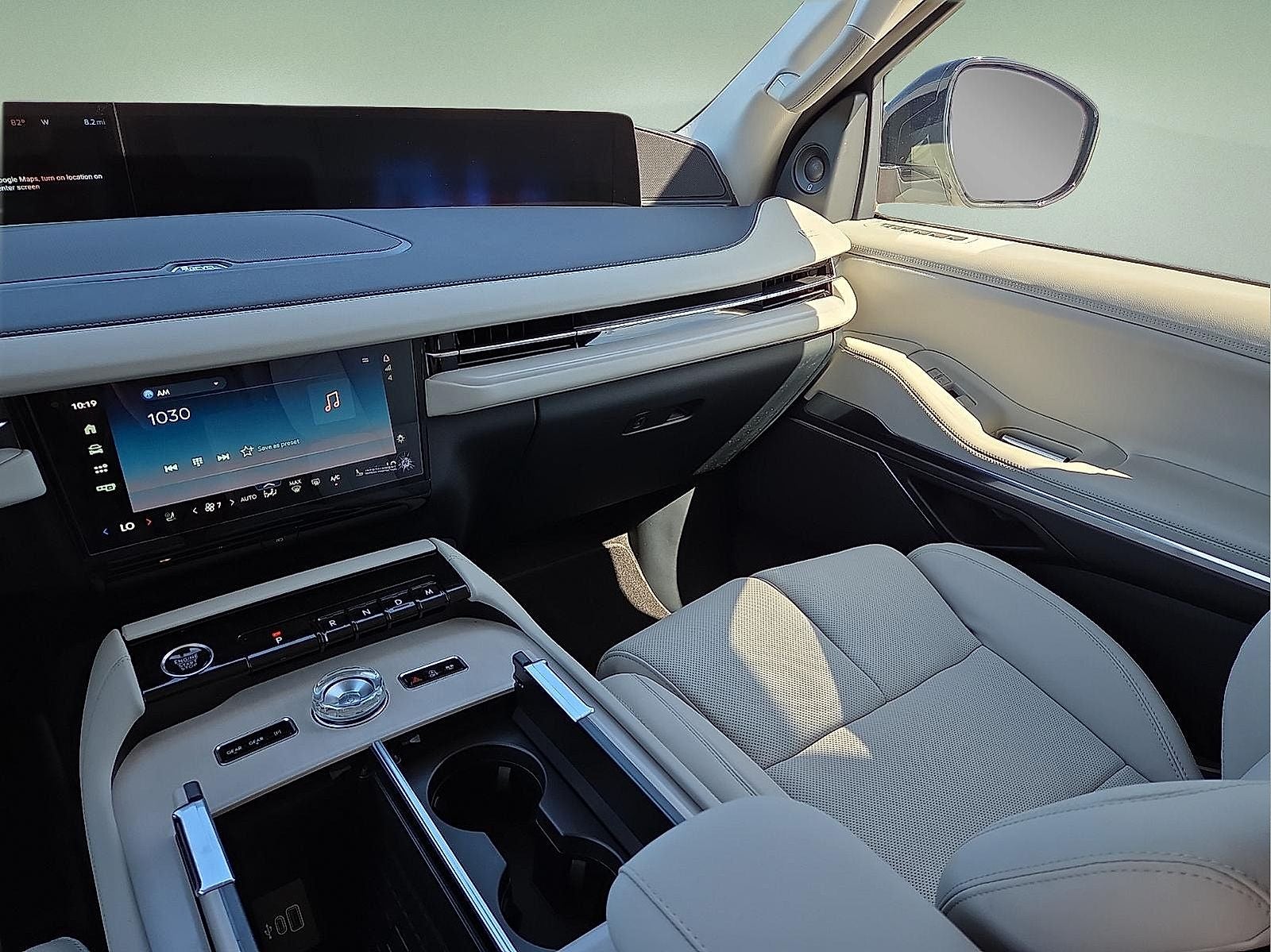 2026 Lincoln Navigator Premiere