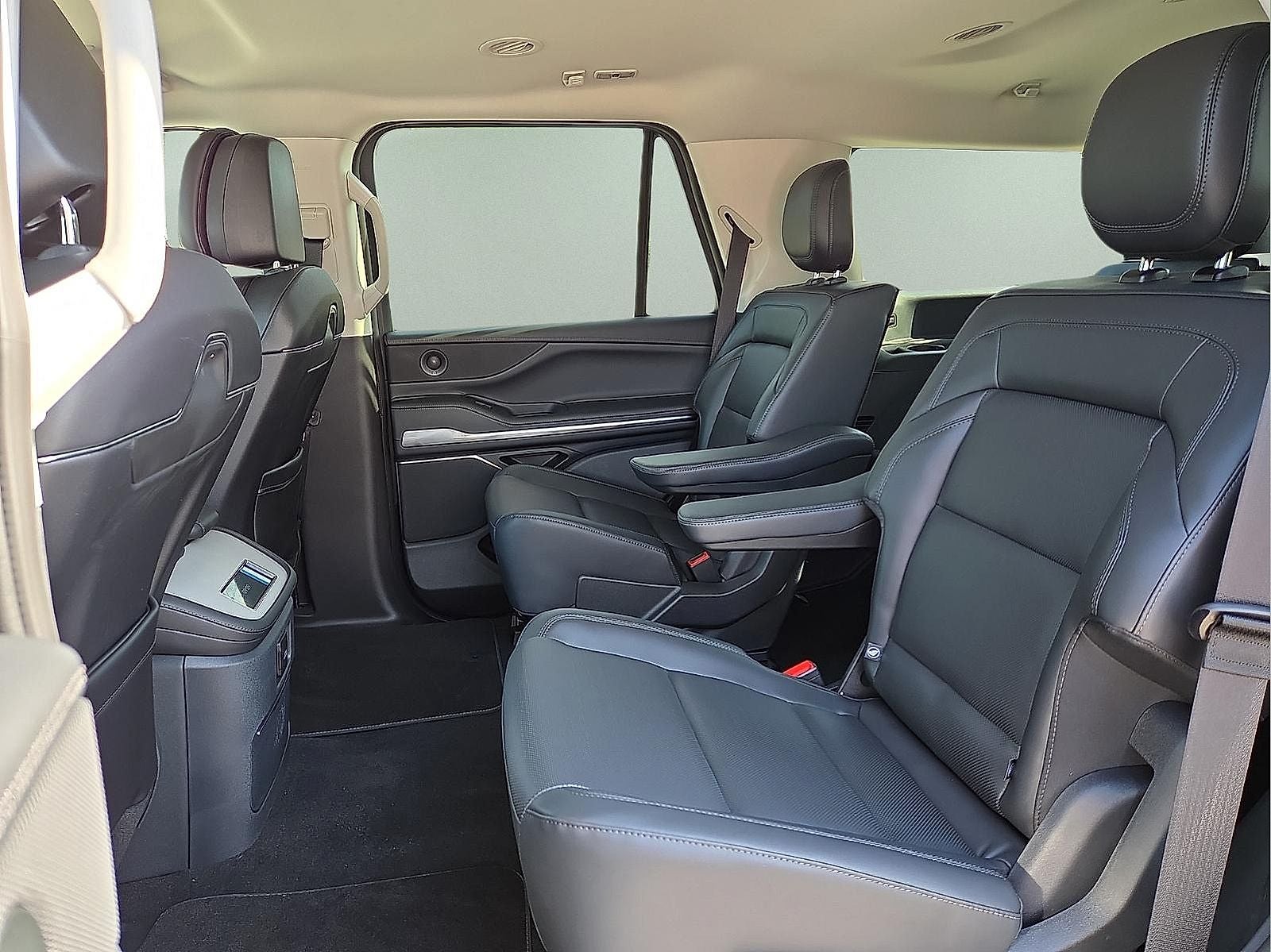 2026 Lincoln Navigator Premiere