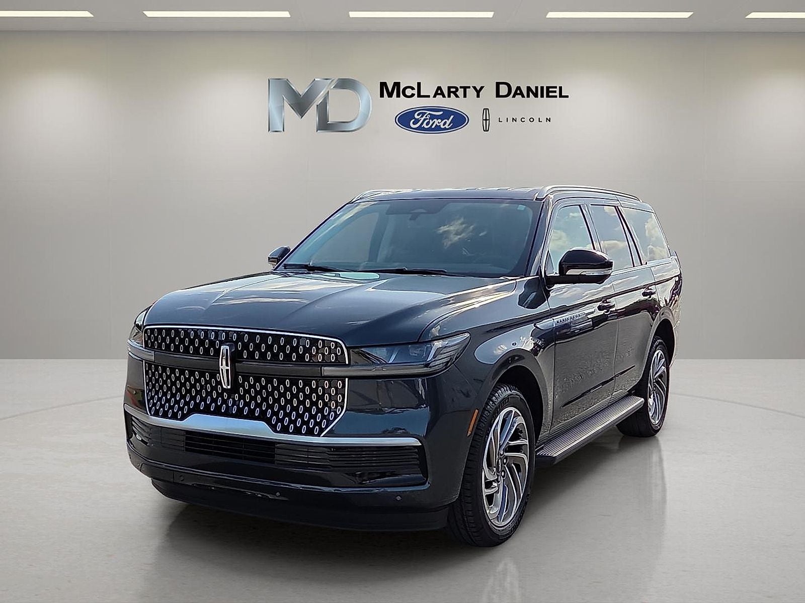 2026 Lincoln Navigator Premiere