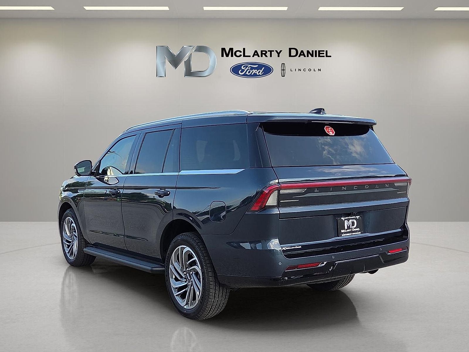 2026 Lincoln Navigator Premiere