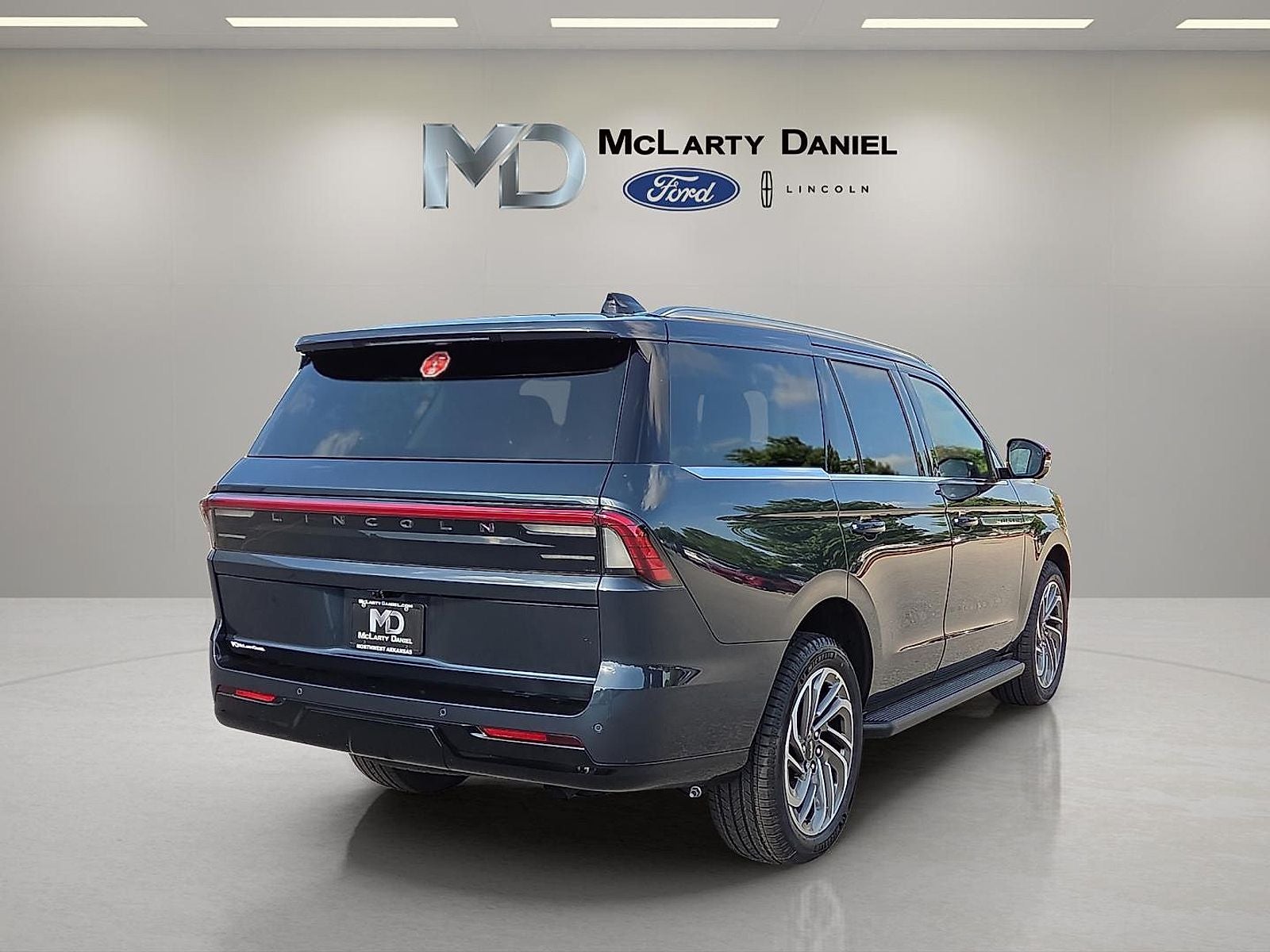 2026 Lincoln Navigator Premiere