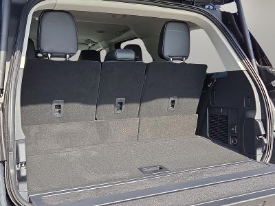 2026 Lincoln Navigator Premiere