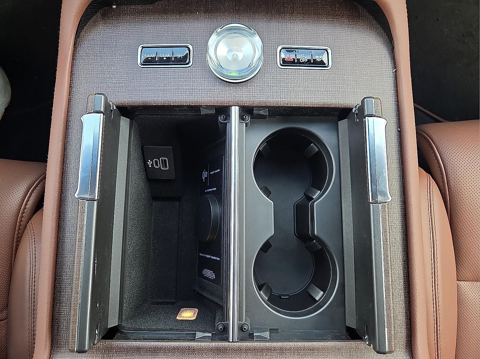 2027 Lincoln Navigator L Reserve