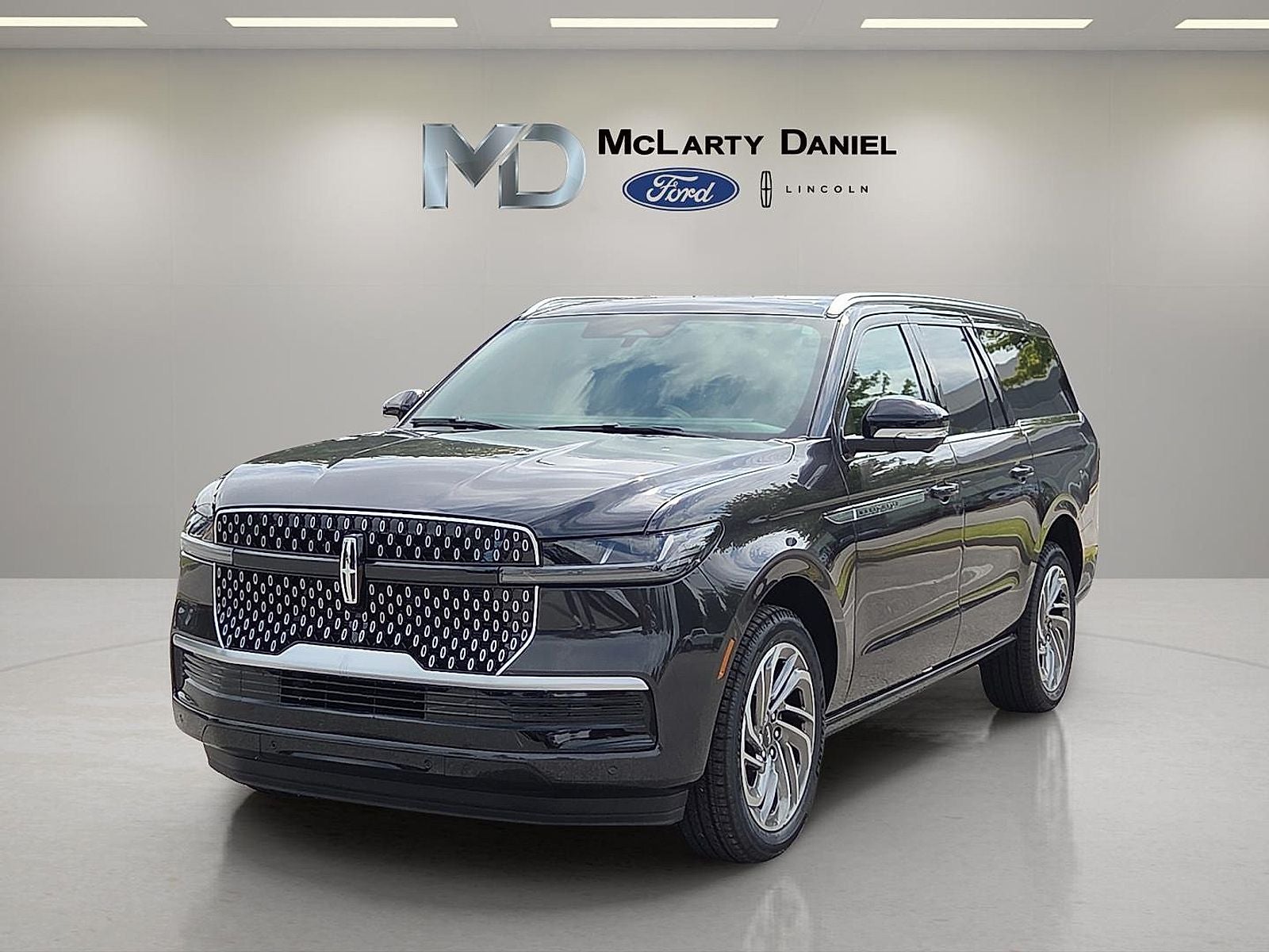 2027 Lincoln Navigator L Reserve