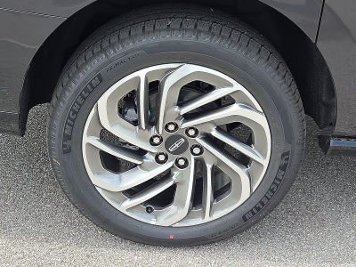 2027 Lincoln Navigator L Reserve