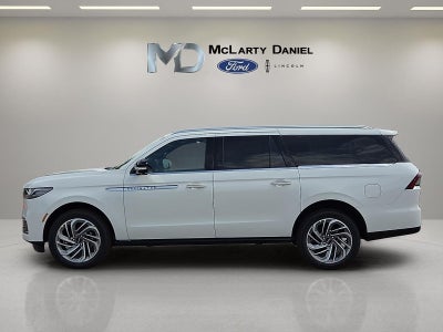 2026 Lincoln Navigator L Reserve