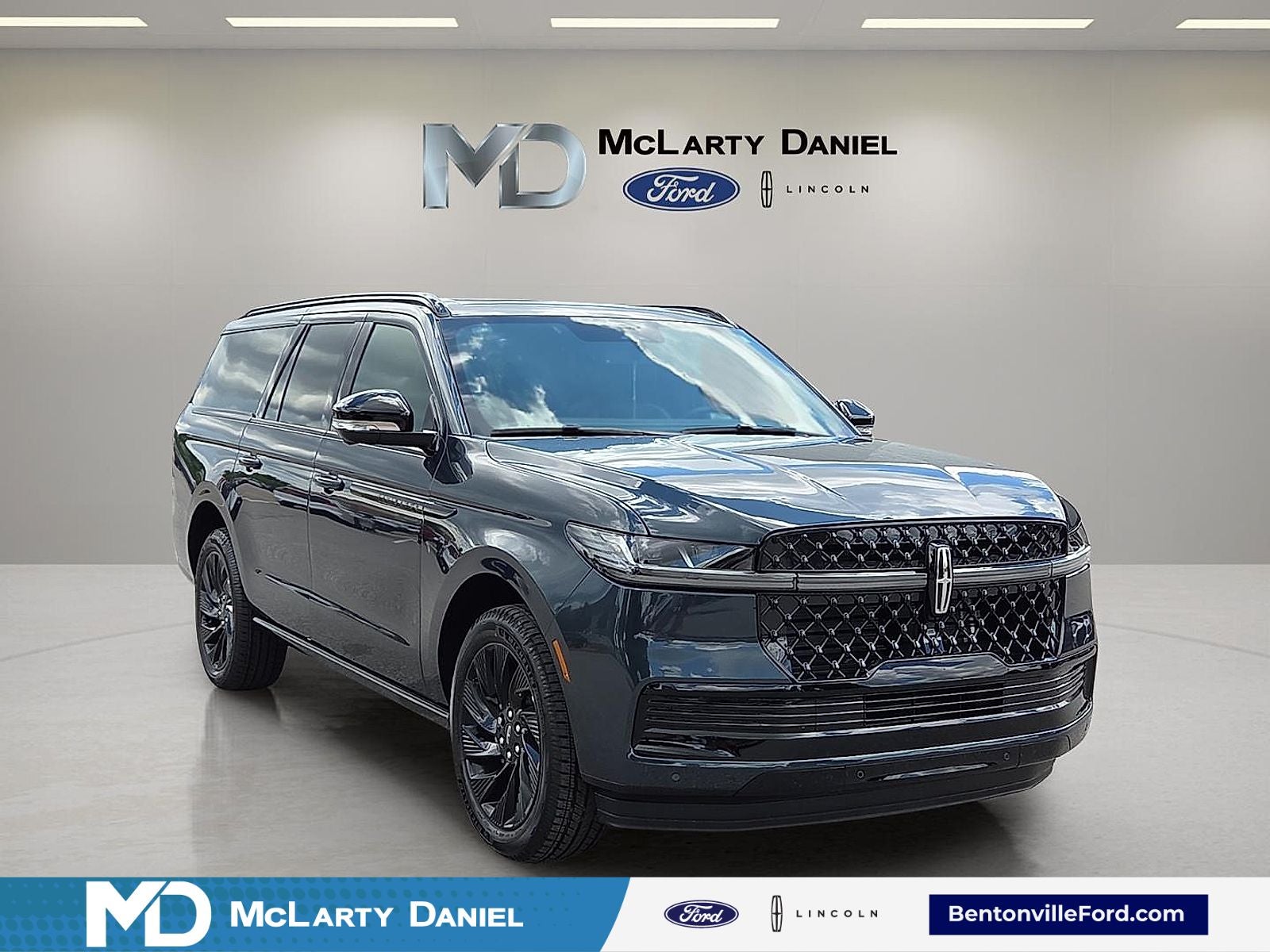 2026 Lincoln Navigator L Reserve