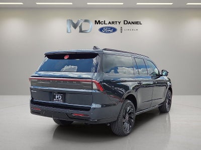 2026 Lincoln Navigator L Reserve