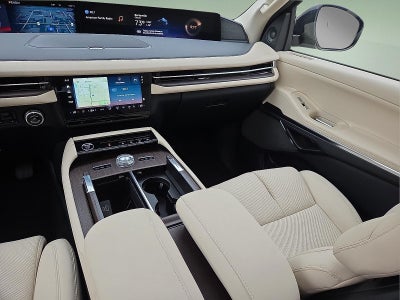2027 Lincoln Navigator L Reserve