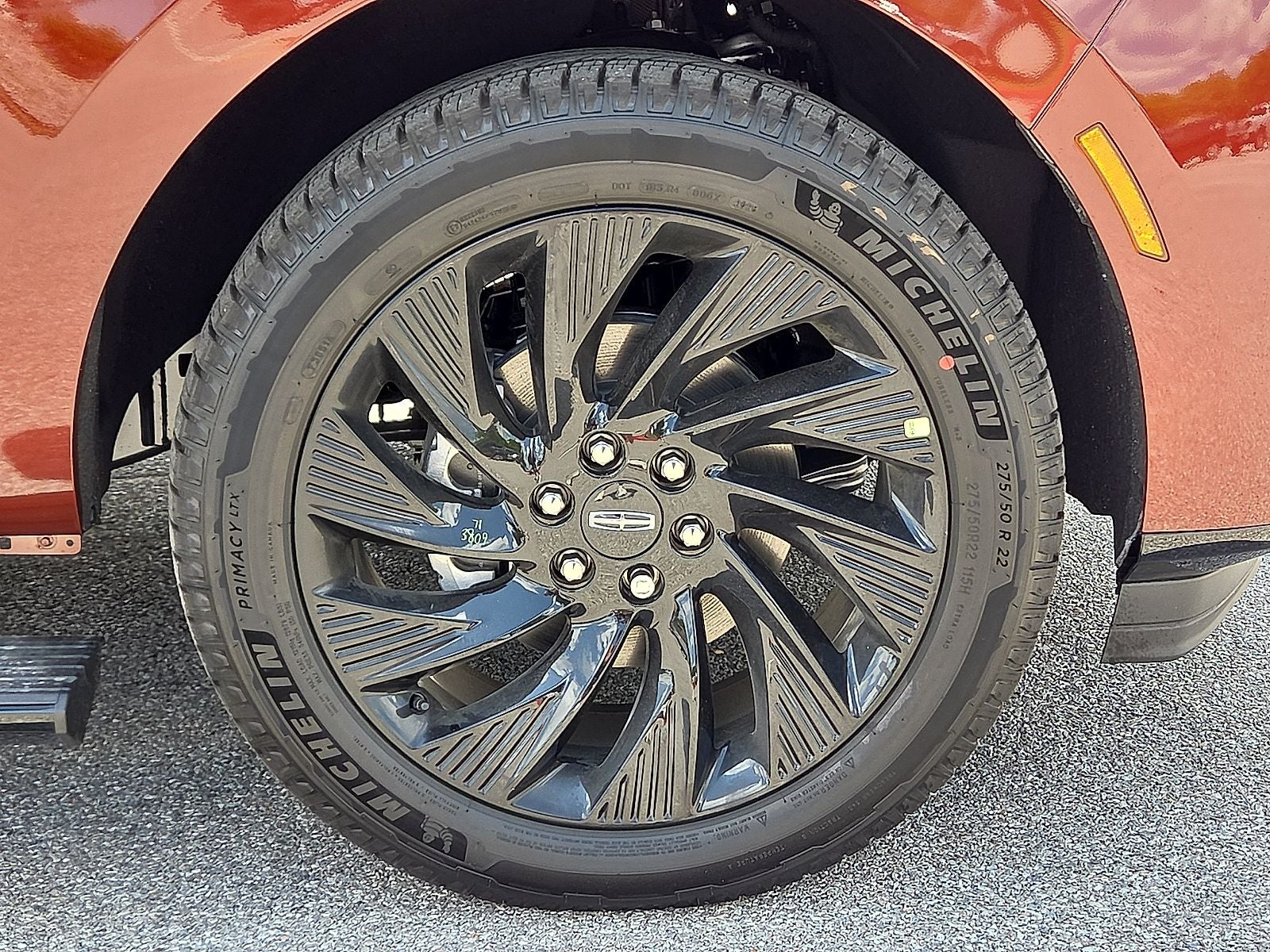 2027 Lincoln Navigator L Reserve