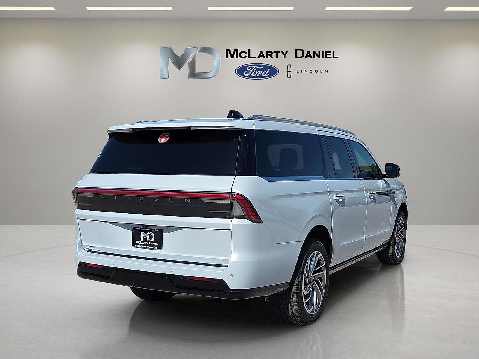 2026 Lincoln Navigator L Reserve