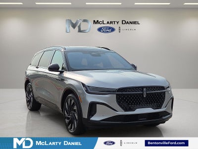 2025 Lincoln Nautilus Reserve