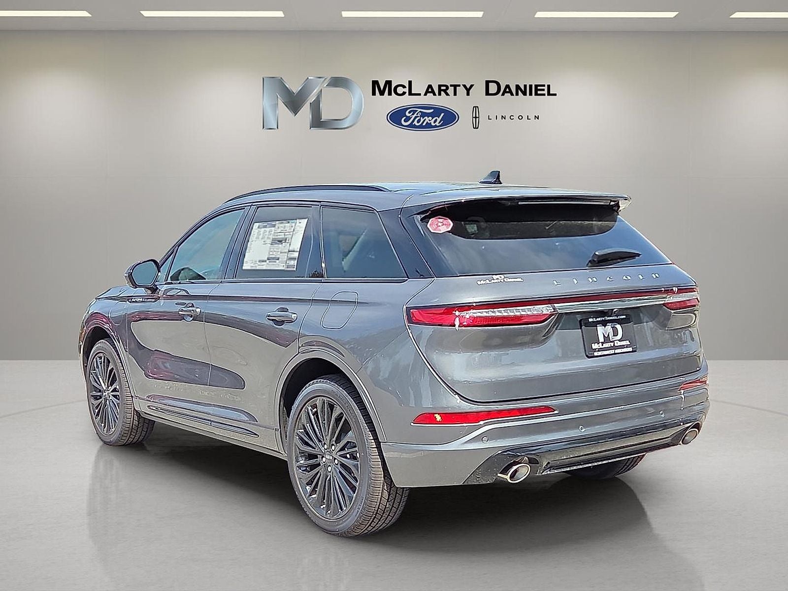 2025 Lincoln Corsair Plug-In Hybrid Grand Touring