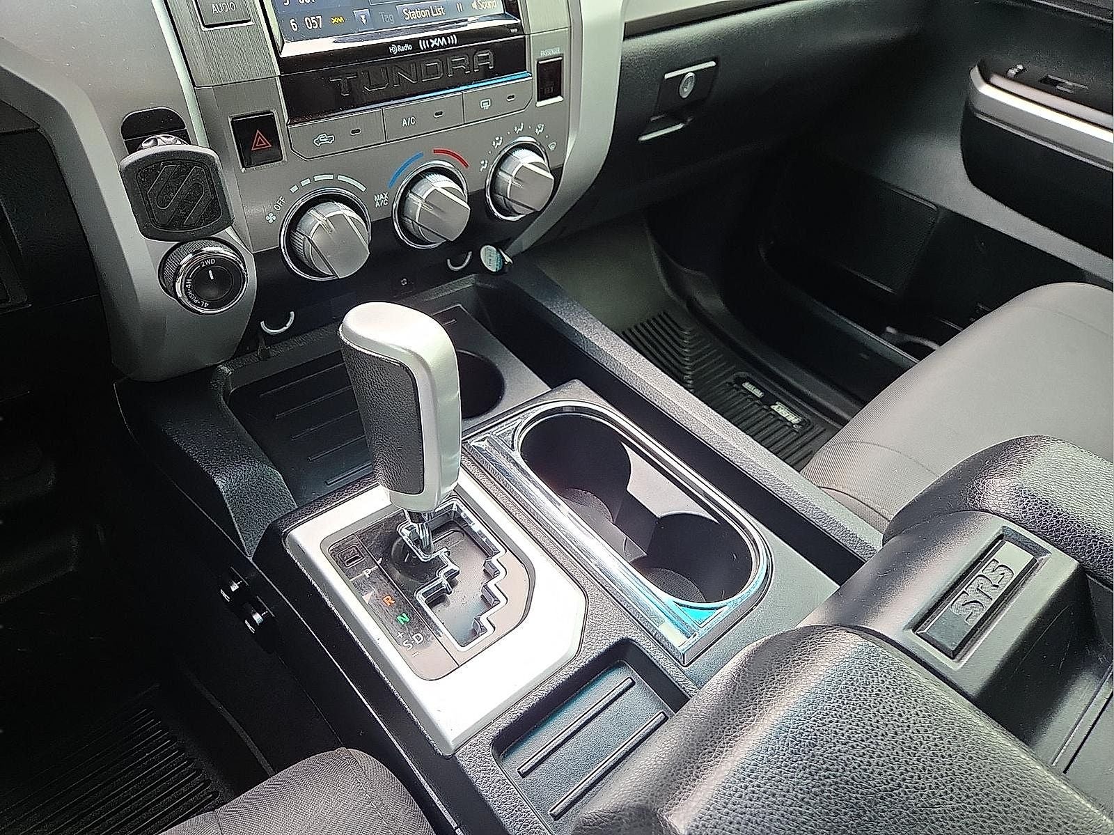 2017 Toyota Tundra SR5