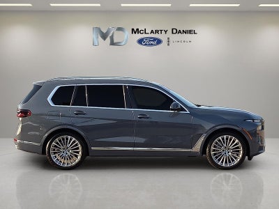 2024 BMW X7 xDrive40i