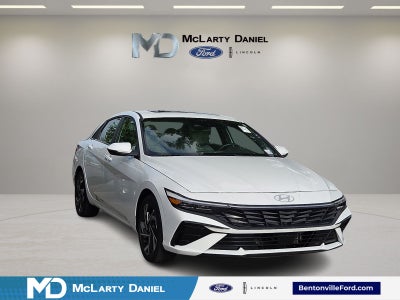 2025 Hyundai Elantra Hybrid Limited