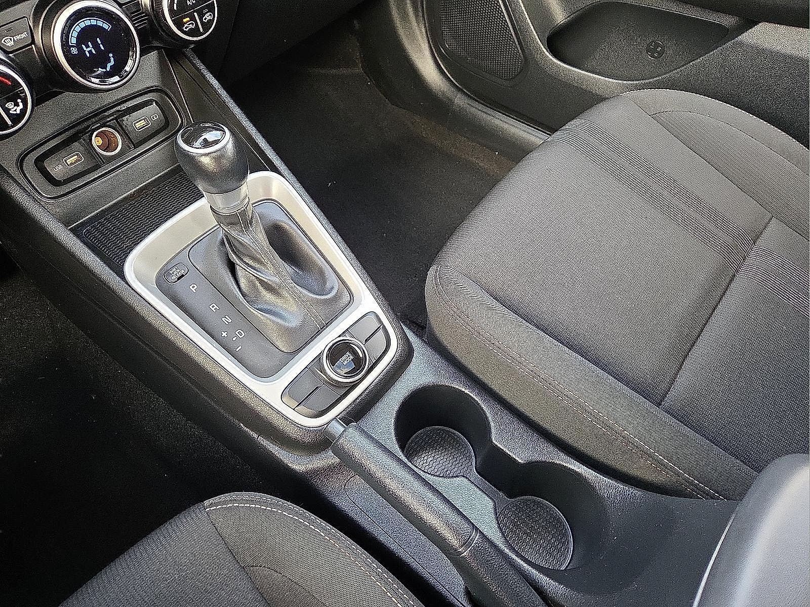 2022 Hyundai Venue SEL