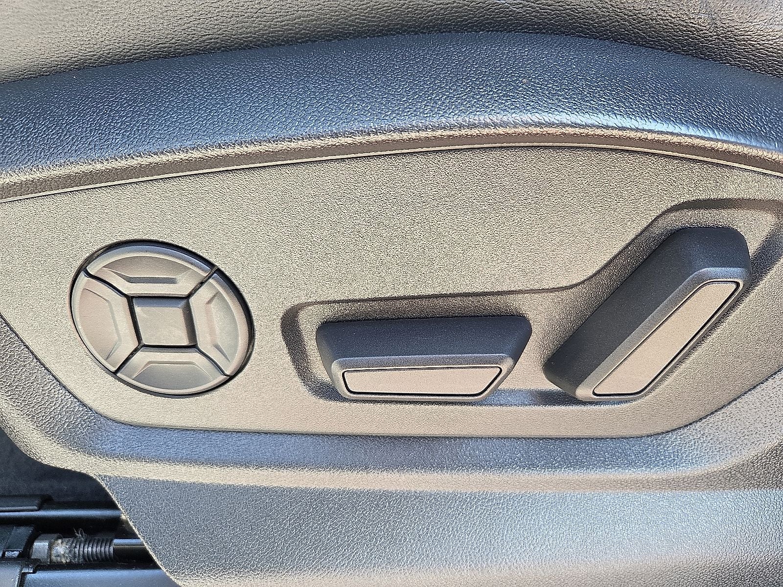 2022 Audi Q8 55 Premium Plus quattro