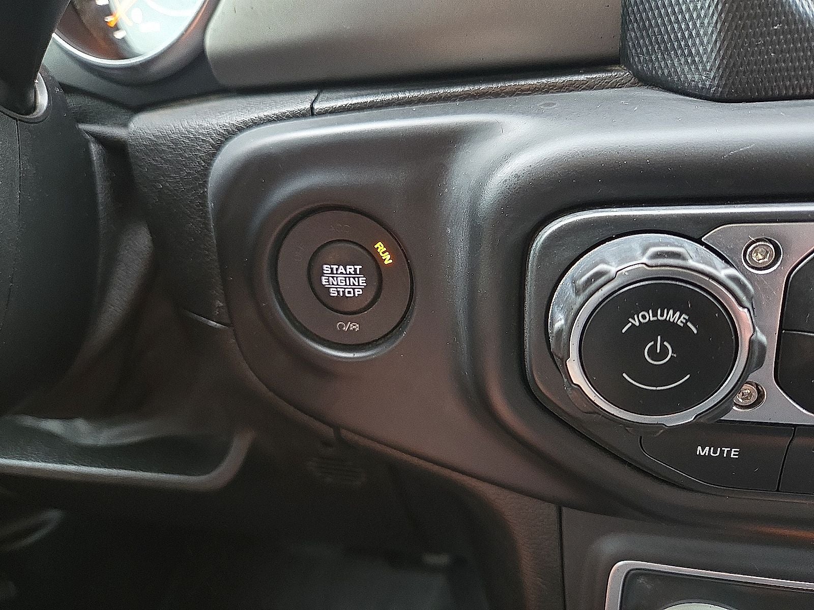 2019 Jeep Wrangler Sport S 4x4