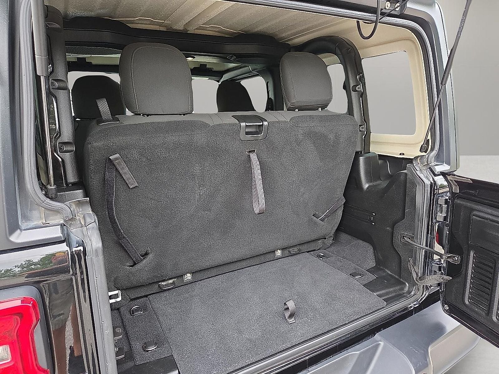 2019 Jeep Wrangler Sport S 4x4