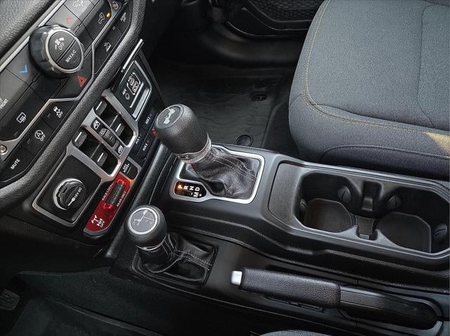 2025 Jeep Wrangler 4-Door Willys 4x4