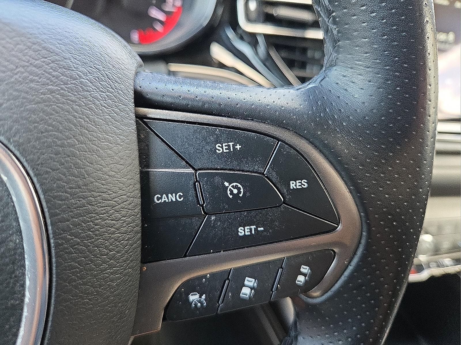 2023 Dodge Durango SXT Launch Edition RWD