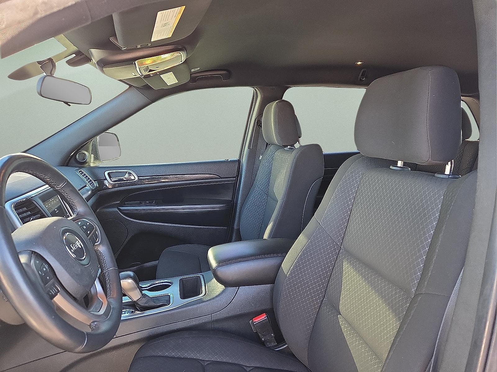 2018 Jeep Grand Cherokee Laredo 4x4