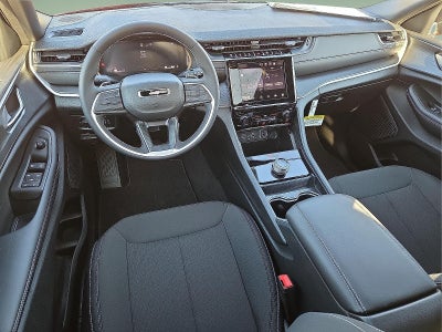 2025 Jeep Grand Cherokee GRAND CHEROKEE LAREDO X 4X4