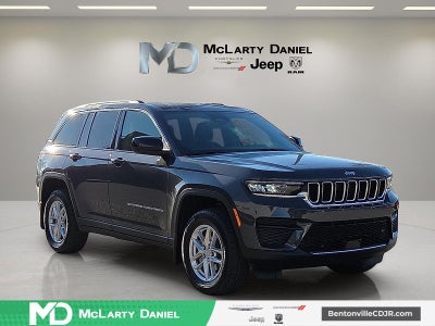 2026 Jeep Grand Cherokee GRAND CHEROKEE LAREDO X 4X4