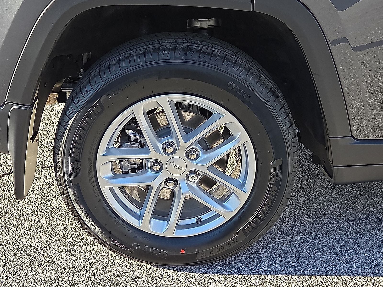 2026 Jeep Grand Cherokee GRAND CHEROKEE LAREDO X 4X4