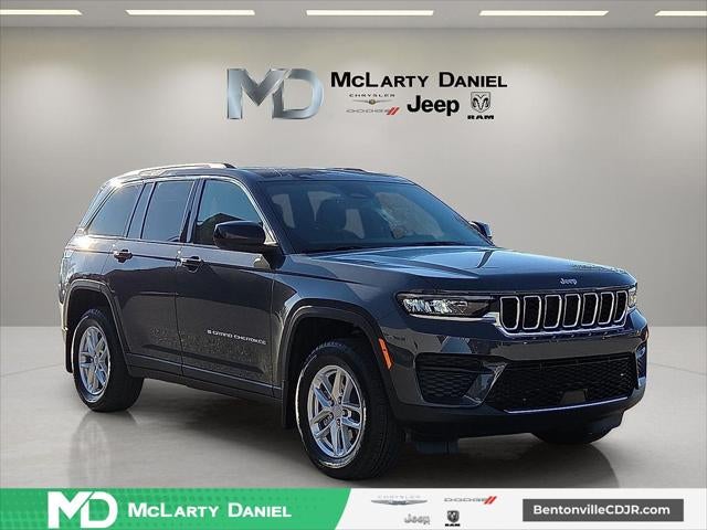 2026 Jeep Grand Cherokee GRAND CHEROKEE LAREDO X 4X4