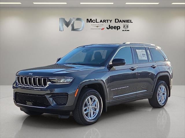 2026 Jeep Grand Cherokee GRAND CHEROKEE LAREDO X 4X4