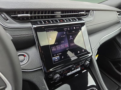 2026 Jeep Grand Cherokee GRAND CHEROKEE LAREDO X 4X4