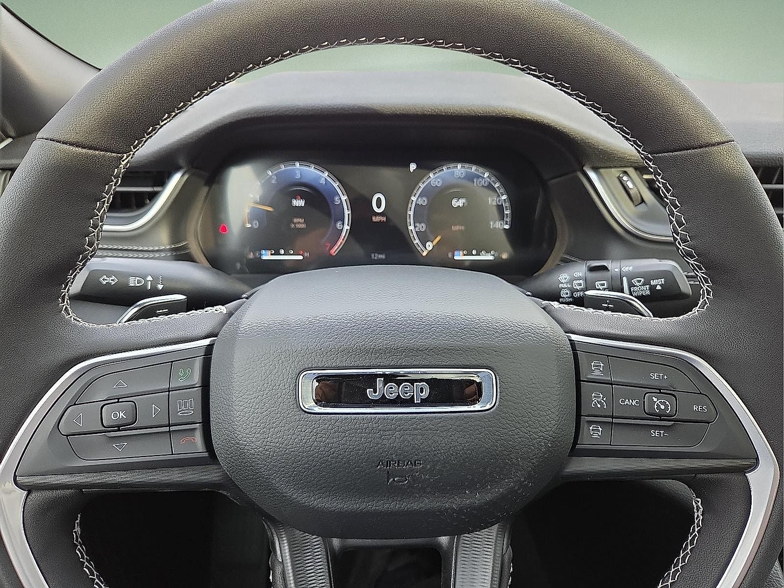 2026 Jeep Grand Cherokee GRAND CHEROKEE LAREDO X 4X4