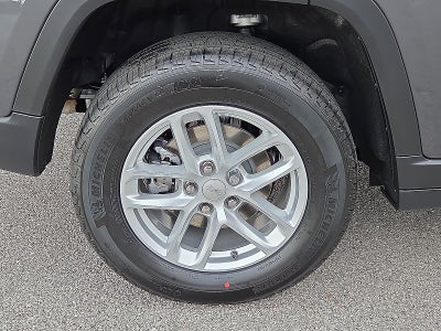 2026 Jeep Grand Cherokee GRAND CHEROKEE LAREDO X 4X4