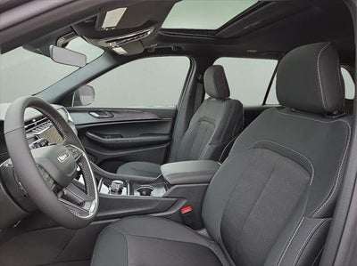 2026 Jeep Grand Cherokee GRAND CHEROKEE LAREDO X 4X4