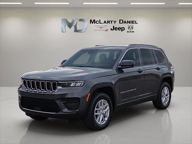 2026 Jeep Grand Cherokee GRAND CHEROKEE LAREDO X 4X4