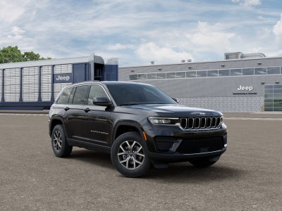 2027 Jeep Grand Cherokee Laredo