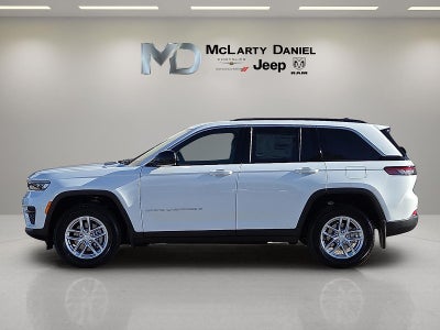2026 Jeep Grand Cherokee GRAND CHEROKEE LAREDO X 4X4