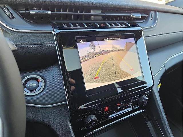 2026 Jeep Grand Cherokee GRAND CHEROKEE LAREDO X 4X4