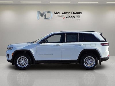 2026 Jeep Grand Cherokee GRAND CHEROKEE LAREDO X 4X4