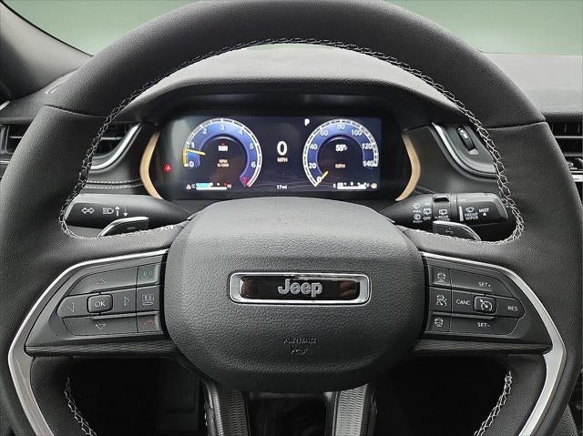 2026 Jeep Grand Cherokee GRAND CHEROKEE LAREDO X 4X4